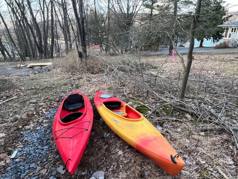 Cubs Den - Hot Tub- Walk To Lake- Fire Pit - Kayaks Ώκλαντ Εξωτερικό φωτογραφία